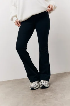 Black Kickflare Leggings