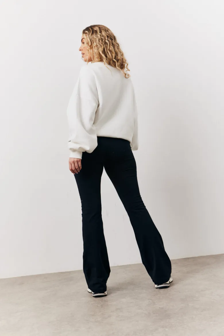 Black Kickflare Leggings
