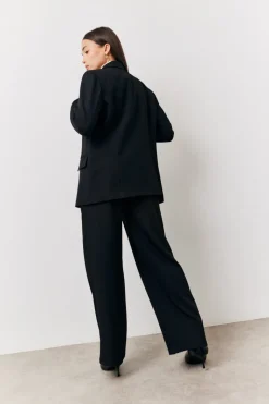 Black Relaxed Pocket Detail Blazer