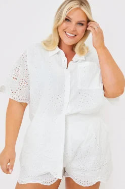 Broderie Short