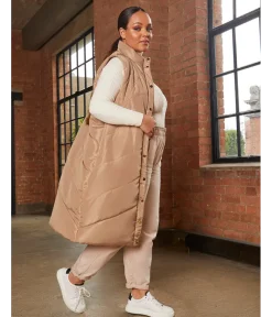 Chi Chi London Diamond Quilt Detail Longline Padded Gilet in Tan