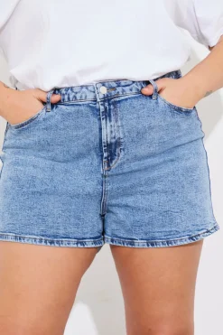 Denim Mom Short
