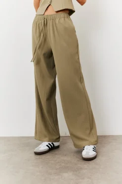 Elasticated Mid Rise Wide Leg Trouser