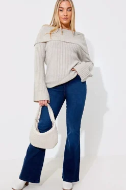 Flared Jeans