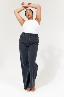 Isla Wide Leg Jeans