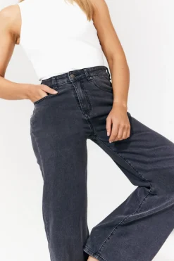 Isla Wide Leg Jeans