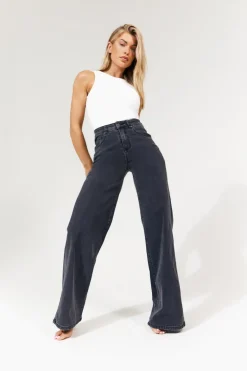 Isla Wide Leg Jeans