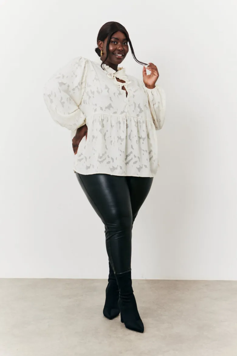 Jacquard Balloon Sleeve Blouse