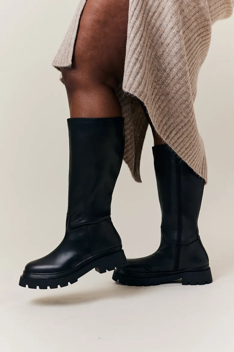Jess Chunky Heeled High Leg Boot