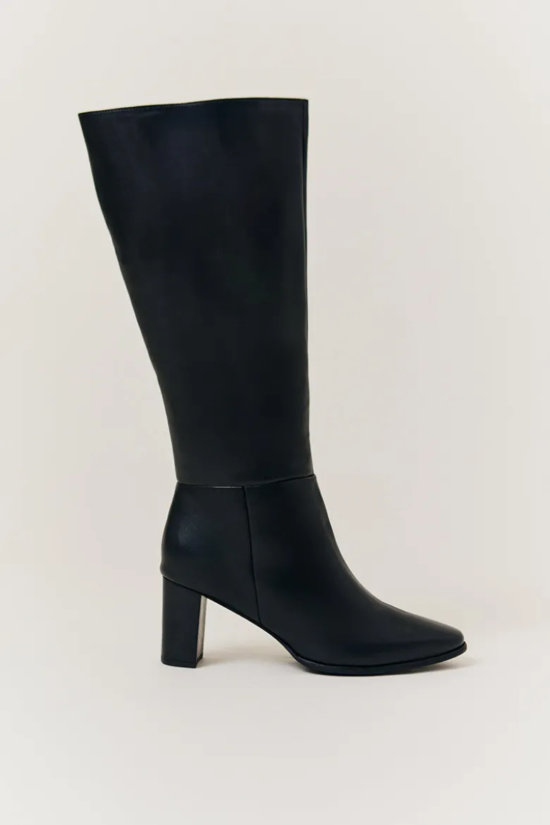 Kylie Heeled High Leg Boot