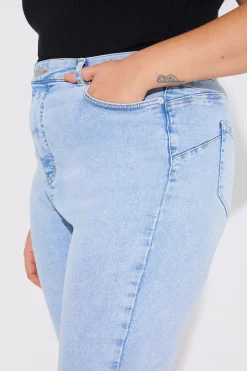 Light Wash Sculpt Shaper Jean