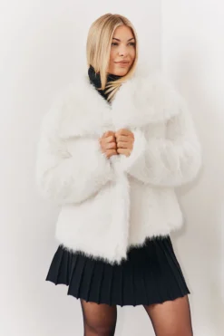 Oversized Collared Faux Fur Coat
