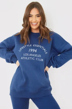 Oversized Embroidered Sweatshirt