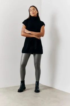 Perfect Sculpting High Waisted Leather Look Leggings