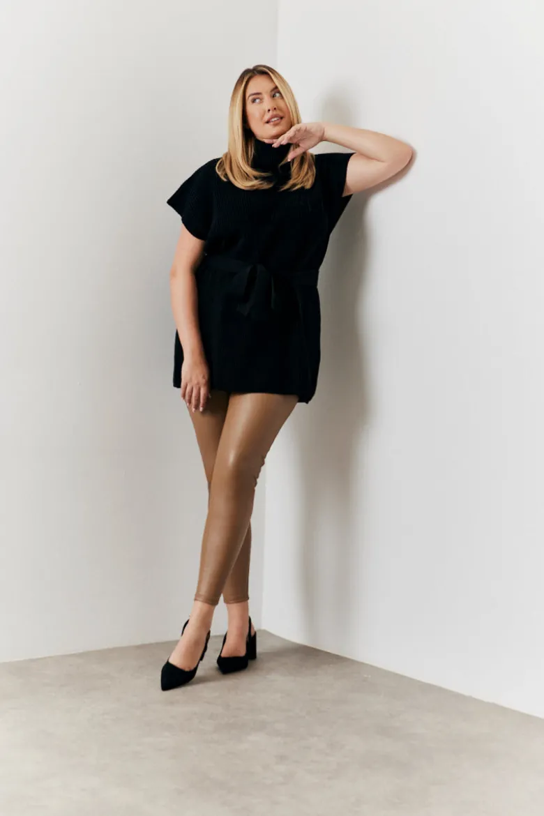 Perfect Sculpting High Waisted Leather Look Leggings