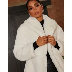 Plush Faux Fur Coat in Cream