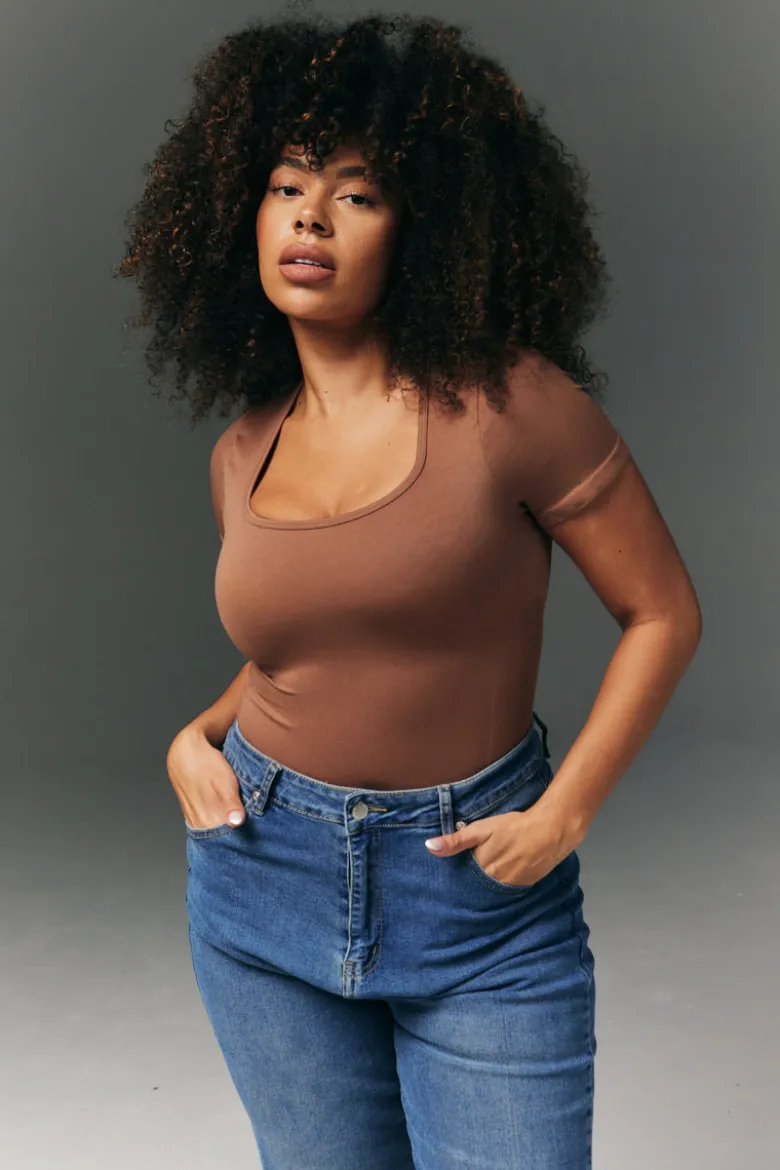 Seamless Scoop Neck Snatched Shapewear Top