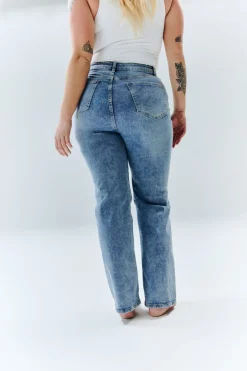 Sienna Straight Leg Jean