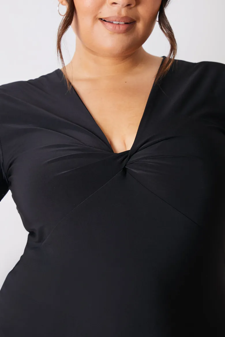 Slinky Twist Front Short Sleeve Top