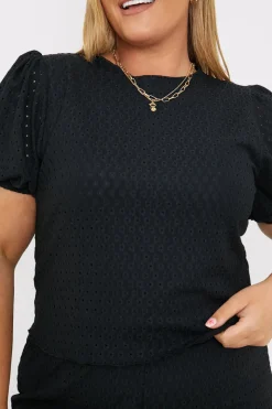 Stretch Broderie Top