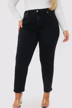 Stretch Straight Jeans