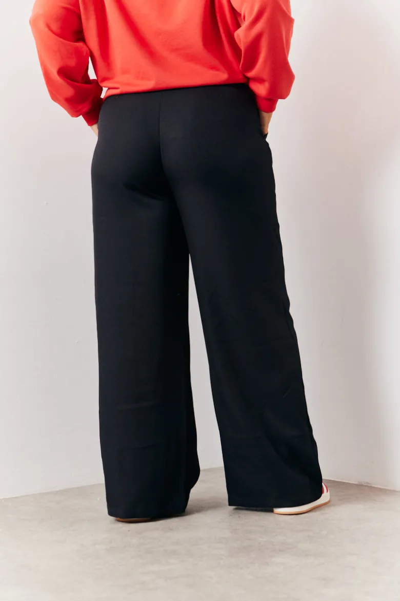 Tailored Wide Leg Trouser