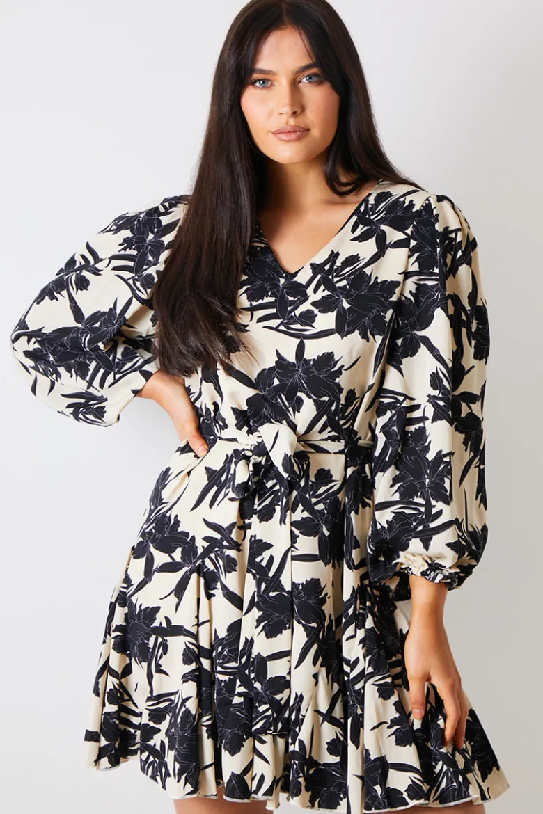 V Neck Balloon Sleeve Godet Mini Dress