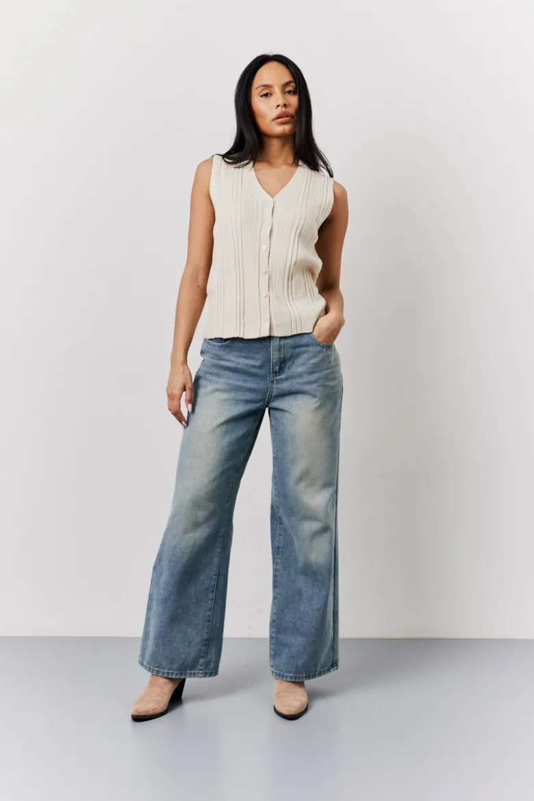 Wide Leg Jeans
