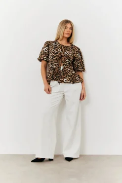 Wide Leg Tailored Trouser